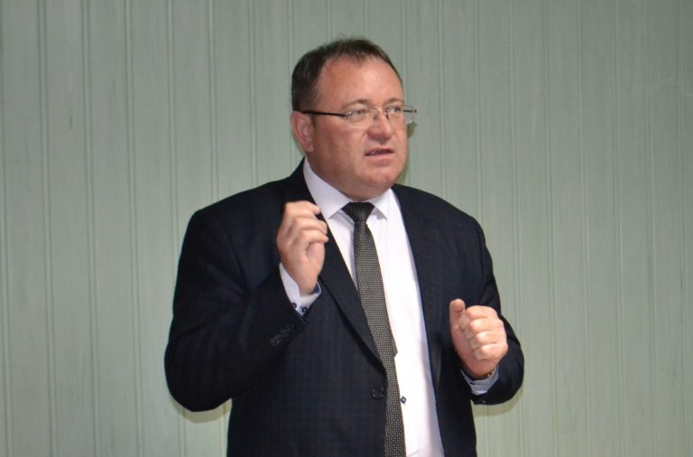 Голову Рівненської облради Миколу Драганчука звинувачують в тиску на суддів
