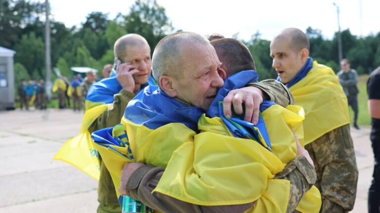 З російського полону повернулись троє жителів Рівненщини
