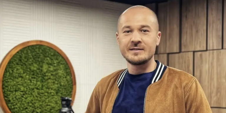 Верес заявив про припинення співпраці з відомим блогером: “Він маніпулює інформацією”